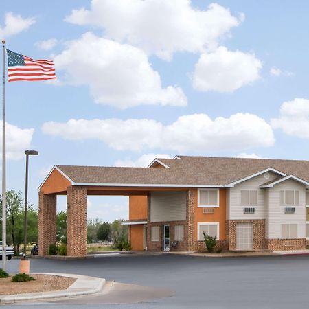 Super 8 By Wyndham Portales Motel Ngoại thất bức ảnh